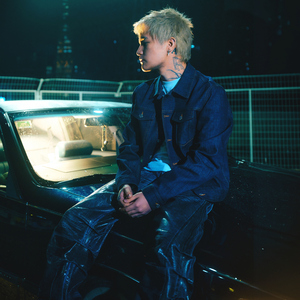 伊人亚洲综合网
